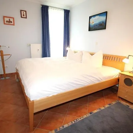 Duenenschloss-haus-2-wohnung-14-227 شقة *
